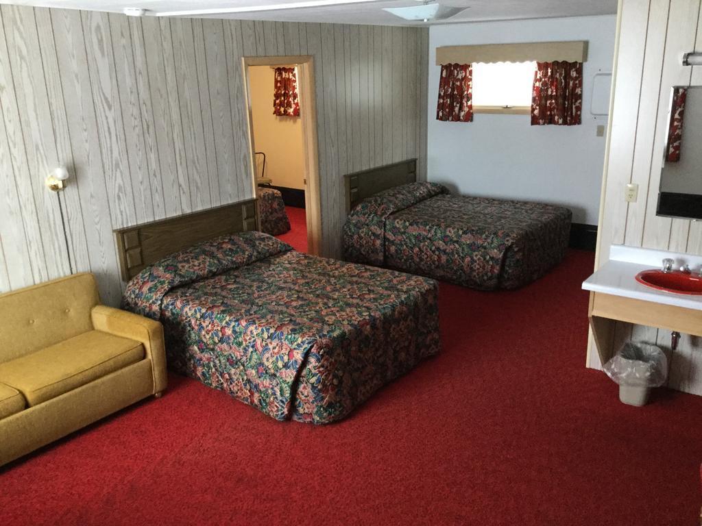 เดอะซีดาร์ส โมเทล Motel ไอรอนวูด ภายนอก รูปภาพ