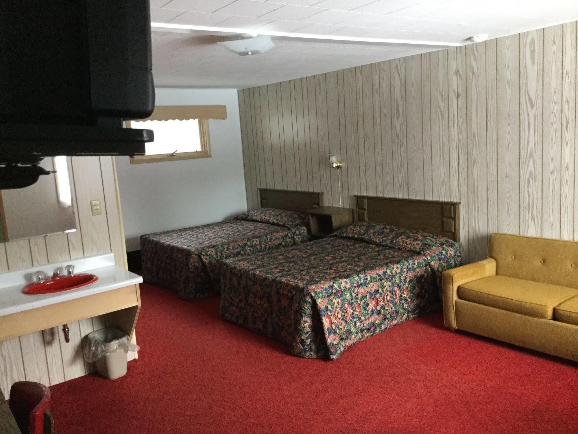 เดอะซีดาร์ส โมเทล Motel ไอรอนวูด ภายนอก รูปภาพ
